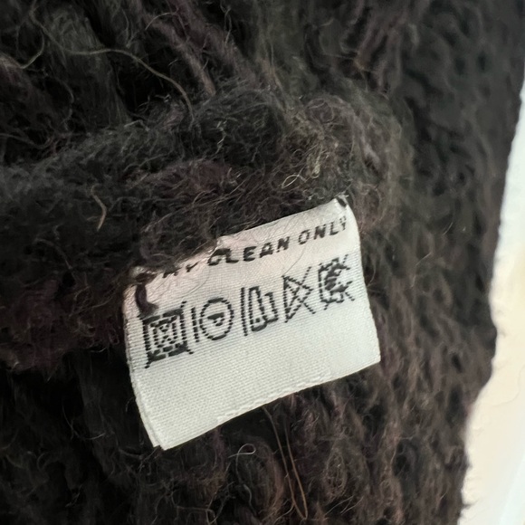 M. Patmos Loose Knit Sweater - Picture 5 of 9